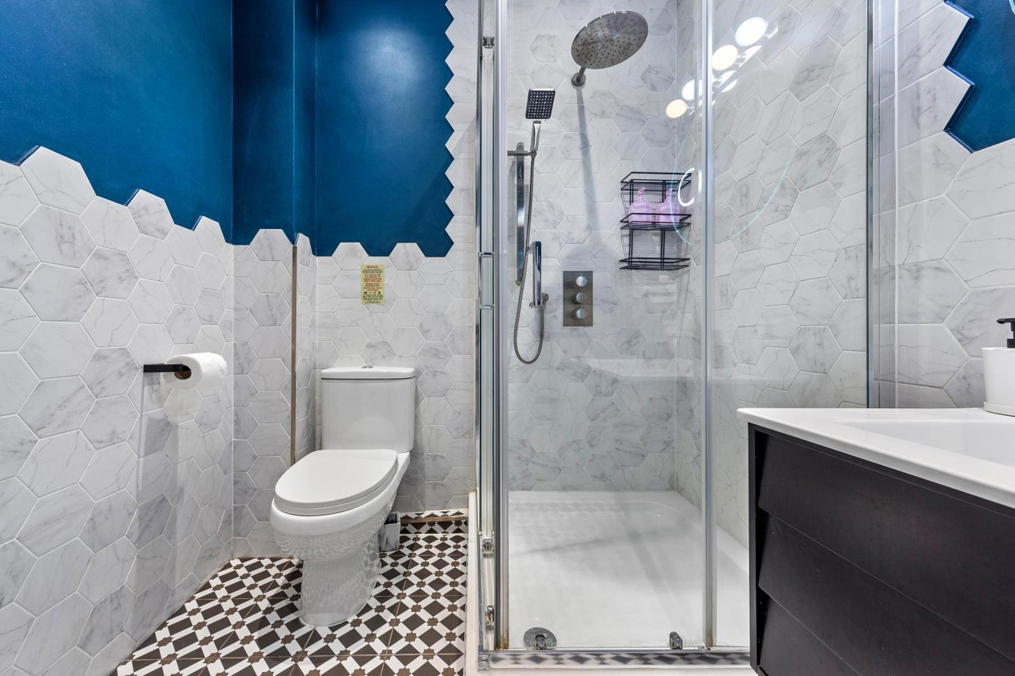 Stylish 2 Bedroom Apartment In Westminster Sleeps 5 With Ac London Luaran gambar